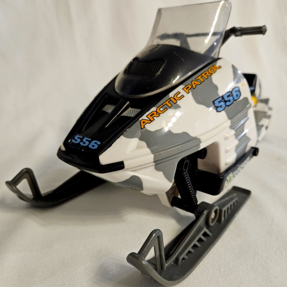 🚚 FREE SHIPPING | Vintage Lanard Arctic Snowmobile | G.I. Joe Compatible 3.75”